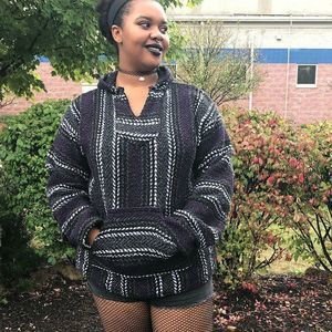 Meet your Posher, Unique